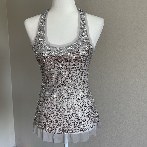 Elegant Silver Sequin Women's Top Size S - Picture 1 of 6